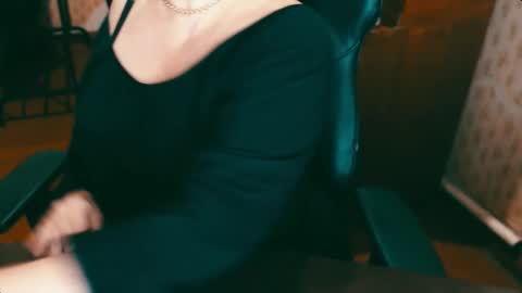 Snapshot of charlottextasty chatting on December 13, 8:15 pm CharlotteXTasty online show from December 13, 8:15 pm