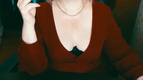 Snapshot of charlottextasty chatting on January 16, 10:21 am CharlotteXTasty online show from January 16, 10:21 am