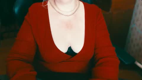 Snapshot of charlottextasty chatting on February 18, 1:11 pm CharlotteXTasty online show from February 18, 1:11 pm