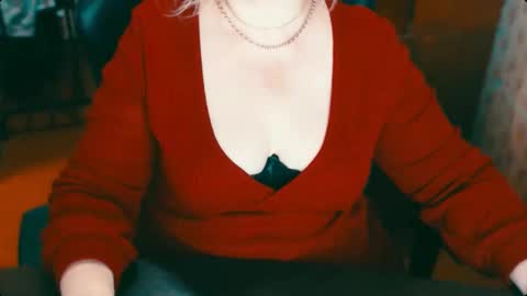 Snapshot of charlottextasty chatting on February 26, 9:58 pm CharlotteXTasty online show from February 26, 9:58 pm