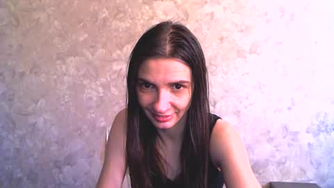 Snapshot of charming__seili chatting on February 7, 1:22 pm Charming Seili online show from February 7, 1:22 pm