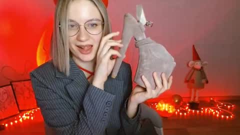 Snapshot of charming_beauty chatting on January 11, 1:59 am Michelle online show from January 11, 1:59 am