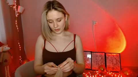 Snapshot of charming_beauty chatting on January 17, 6:36 am Michelle online show from January 17, 6:36 am