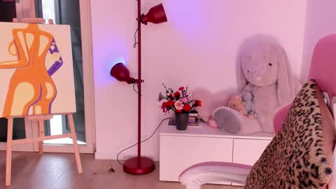 Victoria online show from March 5, 10:44 am