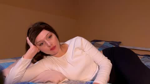 katie online show from November 8, 12:16 pm