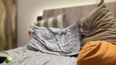 Snapshot of charmsaul24 chatting on January 13, 6:59 pm charmsaul24 online show from January 13, 6:59 pm