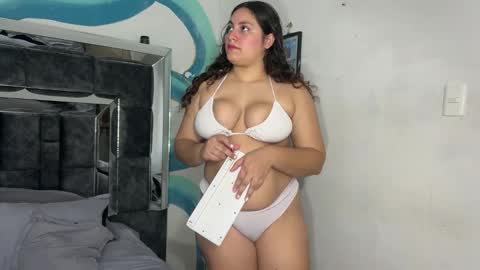 Snapshot of charons_boat_ chatting on November 3, 10:38 am Sam and mike online show from November 3, 10:38 am