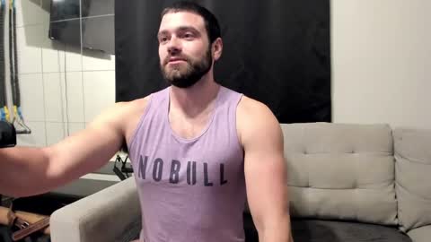 Snapshot of chasemason20 chatting on January 31, 10:52 pm Onlyfans chasingfit Instagram the arguer Twitter chasingfitOF online show from January 31, 10:52 pm