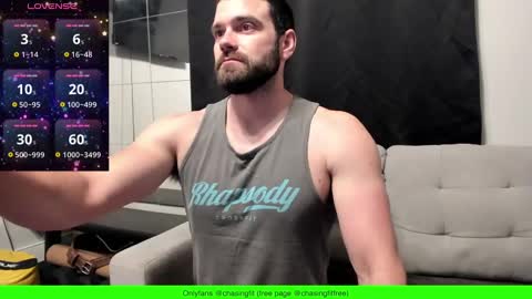 Snapshot of chasemason20 chatting on February 28, 10:50 pm Onlyfans chasingfit Instagram the arguer Twitter chasingfitOF online show from February 28, 10:50 pm