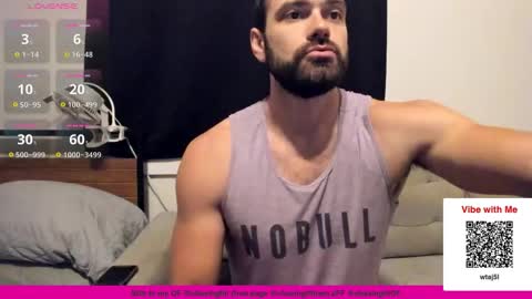 Snapshot of chasemason20 chatting on November 9, 9:13 pm Onlyfans chasingfit Instagram the arguer Twitter chasingfitOF online show from November 9, 9:13 pm