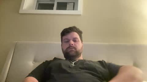 Snapshot of chasewest89 chatting on October 1, 2:39 am chasewest89 online show from October 1, 2:39 am