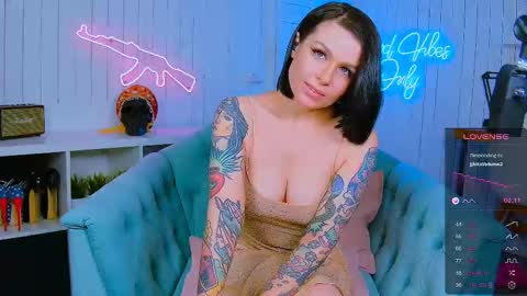 Snapshot of chaturkaterina chatting on February 15, 4:47 am Miss Harmony online show from February 15, 4:47 am