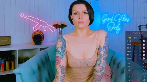 Snapshot of chaturkaterina chatting on March 8, 6:21 am Miss Harmony online show from March 8, 6:21 am