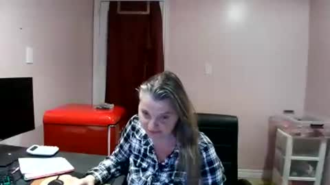 Snapshot of chealsiek chatting on November 4, 11:26 pm chealsiek online show from November 4, 11:26 pm