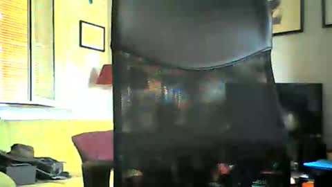 Snapshot of cheekycharm chatting on October 9, 1:31 pm cheekycharm online show from October 9, 1:31 pm