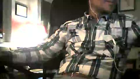 Snapshot of cheekycharm chatting on October 17, 10:56 pm cheekycharm online show from October 17, 10:56 pm