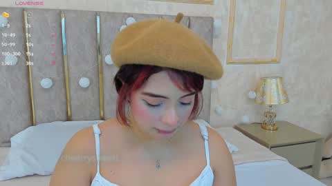 Snapshot of cheerrysweett chatting on January 12, 1:05 pm Baby Cherry online show from January 12, 1:05 pm