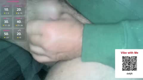 Snapshot of chefjason52 chatting on December 15, 11:09 pm Fun With Daddys Dick Fantacy Room online show from December 15, 11:09 pm