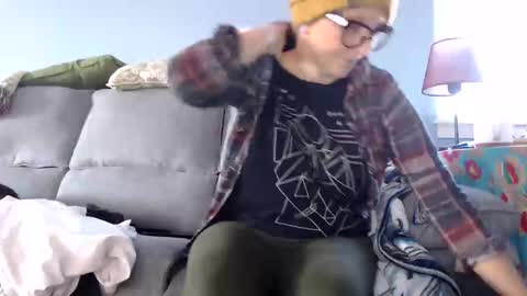 Chelsea online show from October 18, 6:41 pm