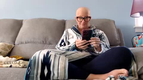 Chelsea online show from November 2, 3:58 pm