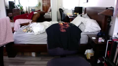 Snapshot of chemicalrain9876 chatting on October 4, 4:27 pm chemicalrain9876 online show from October 4, 4:27 pm