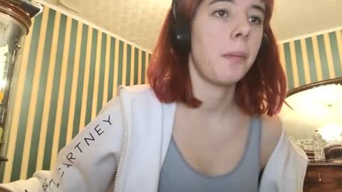 Emely online show from February 24, 5:33 pm