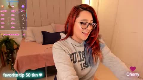 Snapshot of cherry_blushh chatting on September 16, 8:21 pm cherry_blushh online show from September 16, 8:21 pm
