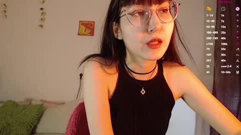 Snapshot of cherry_hazzze chatting on February 23, 3:29 pm Cheryl online show from February 23, 3:29 pm