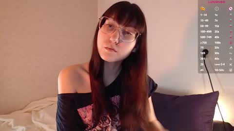 Snapshot of cherry_hazzze chatting on March 10, 4:25 pm Cheryl online show from March 10, 4:25 pm