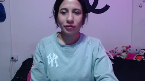 Snapshot of cherry_hc chatting on January 22, 2:15 am Nezumy Rey online show from January 22, 2:15 am