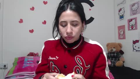 Snapshot of cherry_hc chatting on February 15, 3:31 am Nezumy Rey online show from February 15, 3:31 am