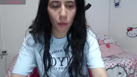 Snapshot of cherry_hc chatting on October 11, 7:56 pm Nezumy Rey online show from October 11, 7:56 pm