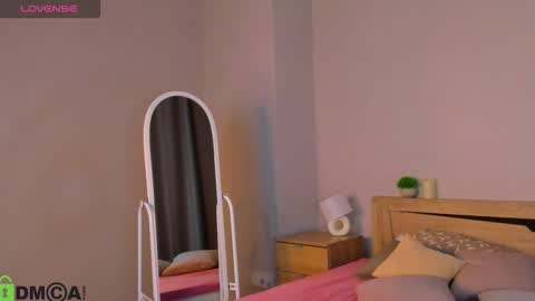 cherry_pr1ce online show from January 18, 12:03 am