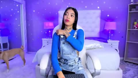 Sussan Cherry  online show from February 4, 7:40 am