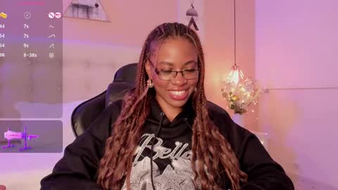 Snapshot of cherrybr_ chatting on February 9, 10:43 pm Cherry Lady online show from February 9, 10:43 pm