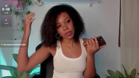 Snapshot of cherrybr_ chatting on October 25, 11:32 pm Cherry Lady online show from October 25, 11:32 pm