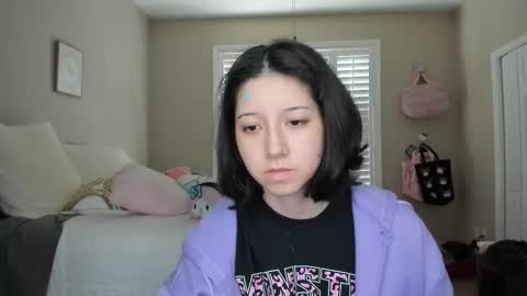 Snapshot of cherrymafer666 chatting on January 10, 8:10 pm cherrycute666 online show from January 10, 8:10 pm