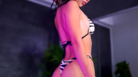 Selena online show from September 26, 7:40 pm