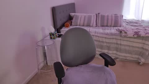 Snapshot of cherryvonfairy chatting on October 15, 6:08 pm Cheravona CherryVonFairy online show from October 15, 6:08 pm