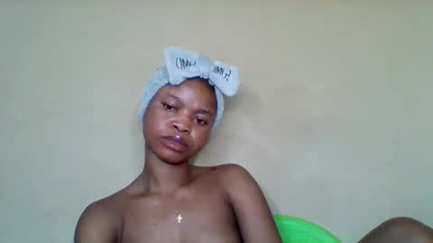 Snapshot of cherryxpussy chatting on November 27, 2:57 am cherryxpussy online show from November 27, 2:57 am