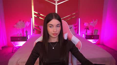 cherryylulu online show from November 26, 8:37 am