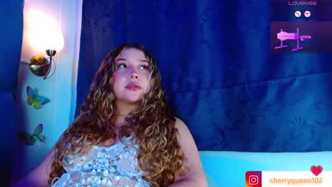 Snapshot of cherryyquen chatting on January 15, 7:12 pm Cherry Queen online show from January 15, 7:12 pm