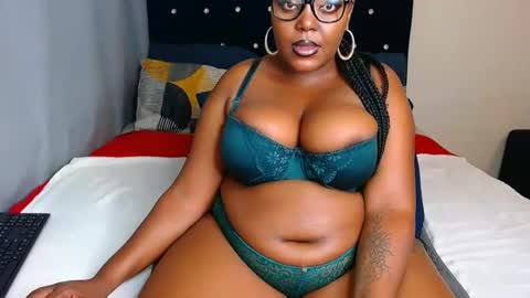 Snapshot of cherryyummy69 chatting on February 18, 10:16 am cherryyummy69 online show from February 18, 10:16 am