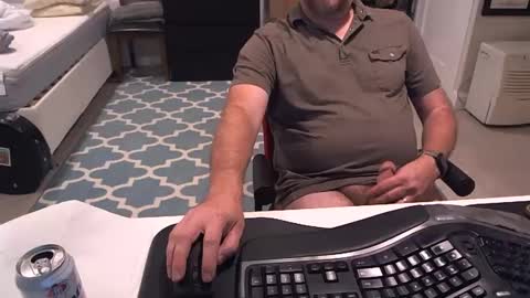 chesbayboy online show from September 27, 4:06 am