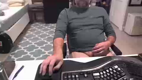 chesbayboy online show from October 16, 3:13 pm