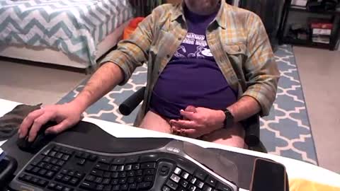 chesbayboy online show from January 17, 4:50 am