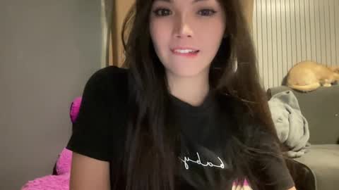 Snapshot of cheskahouston chatting on December 19, 3:35 am CHESKA not for free online show from December 19, 3:35 am