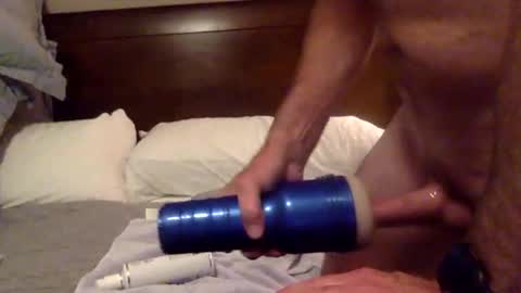 Snapshot of chetbakerblues2 chatting on November 9, 7:28 am chetbakerblues2 online show from November 9, 7:28 am