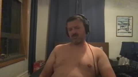 Snapshot of chicagoguy7183 chatting on October 2, 4:41 am chicagoguy7183 online show from October 2, 4:41 am