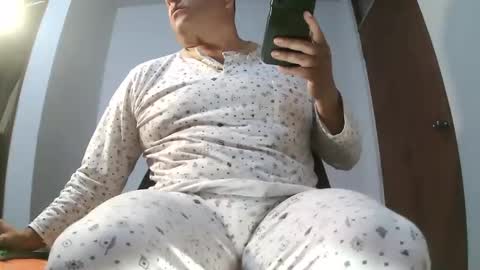 jorge online show from November 22, 11:42 am